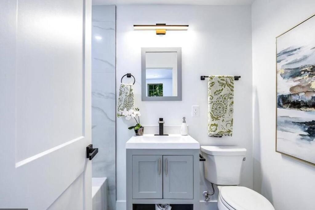Lux Capitol Hill Vacation Home, In-House Services Washington Kültér fotó
